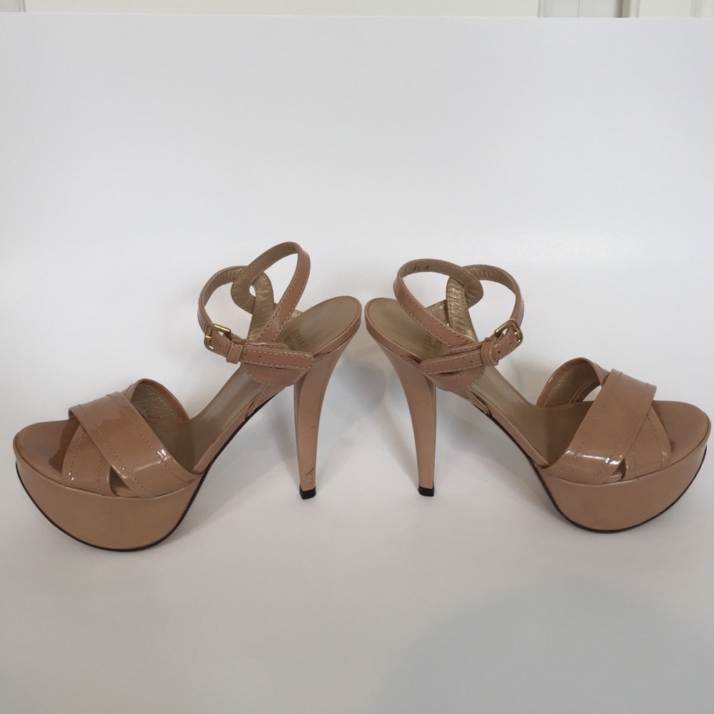 Stuart Weitzman nude patent Nexus platform sandals - Picture 7 of 8